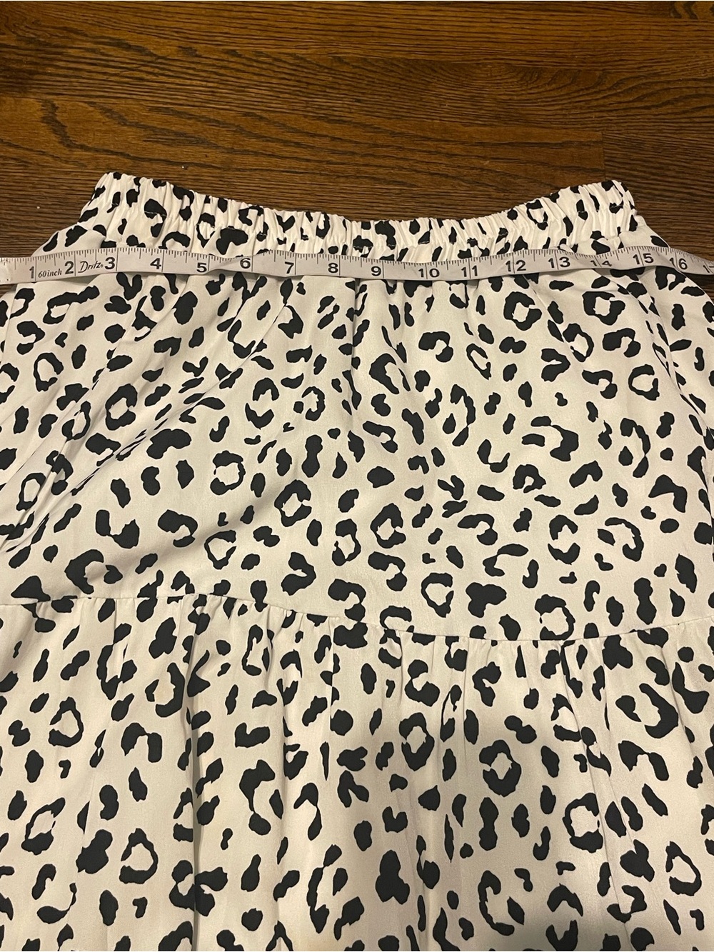 Black & White Dalmatian  casual chic Print Tiered Midi Skirt size M - Picture 11 of 14